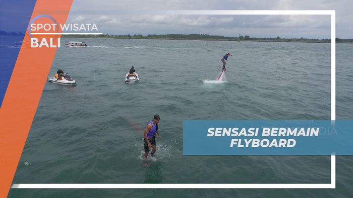 Menikmati Sensasi Seru Melayang-layang di Atas Laut Bermain Flyboard, Bali
