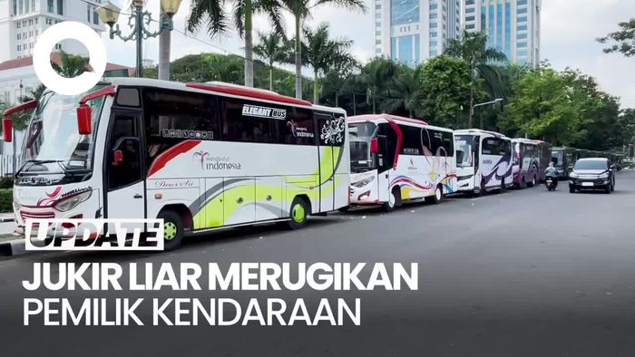 Jukir Resmi Keluhkan Parkir Liar di Istiqlal: Merugikan-Tak Tanggung Jawab