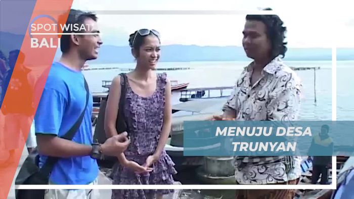 Naik Perahu Dayung Menuju Desa Truyan Bali