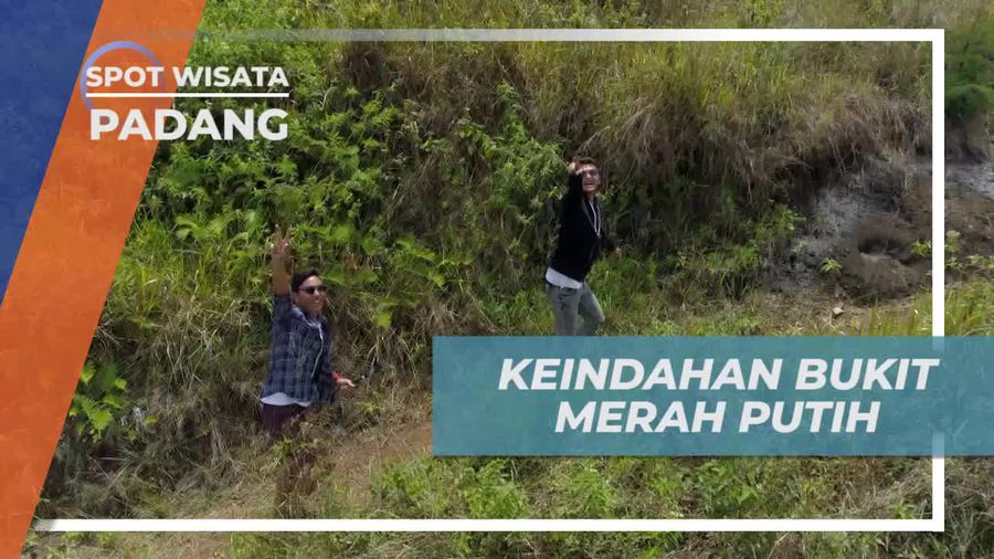 Menikmati Keindahan Alam Bukit Merah Putih di Padang