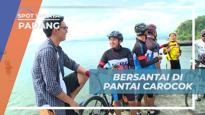 Bersantai Sejenak di Pantai Carocok Padang