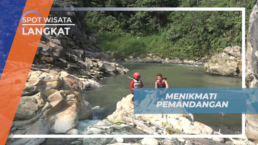 Bersantai Sambil Menikmati Suasana Alam di Sekitar Sumber Air Panas, Langkat