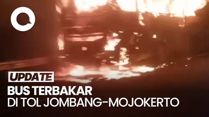 Bus Gunung Harta Terbakar di Tol Jomo, Seluruh Penumpang Selamat