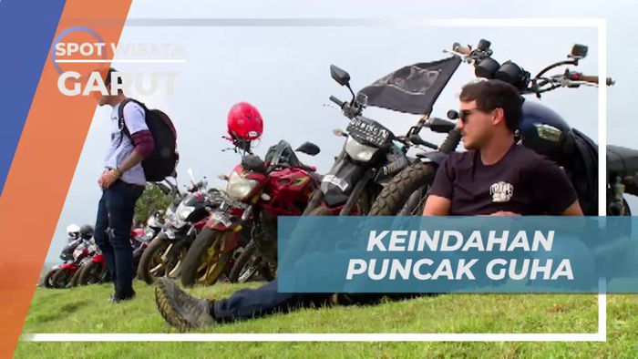 Puncak Guha, Wisata Dengan Keindahan Bukit Hijau di Atas Goa Karang Garut