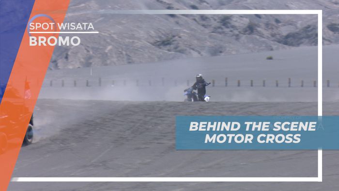 Dibalik Layar Adegan Motor Cross di Pasir Berbisik Bromo, Jawa Timur