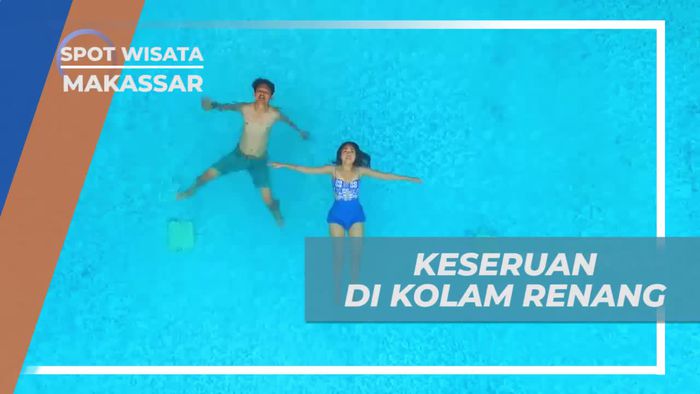 Bermain Floaties Menikmati Kesegaran Air Kolam Renang Penginapan Makassar