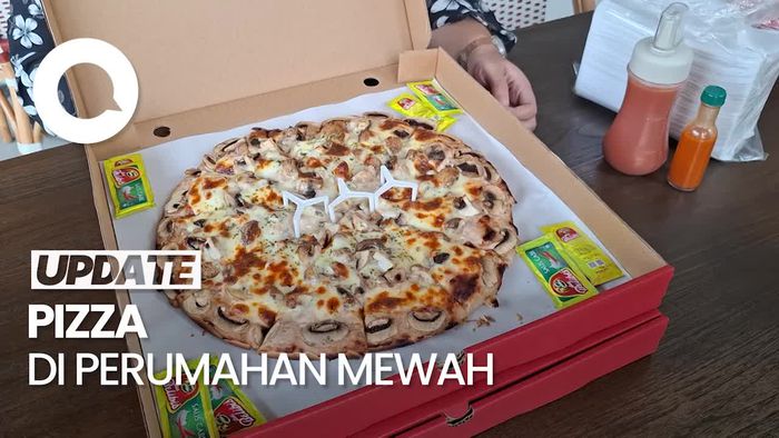 Pizza Viral dengan Topping Melimpah Dijual di Perumahan Mewah