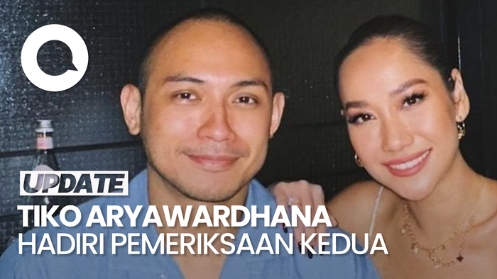 Tiko Aryawardhana Hadiri Pemeriksaan Bawa Bukti Tambahan