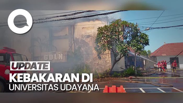 Penampakan Gedung GDLN Universitas Udayana Bali Terbakar