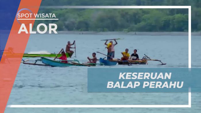 Adu Tangkas Balap Perahu Ditemani Anak-anak, Alor