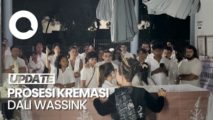 Suasana Haru Prosesi Kremasi Dali Wassink