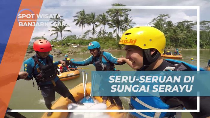 Permainan Seru Bergandengan Tangan di Atas Perahu Karet, Banjarnegara