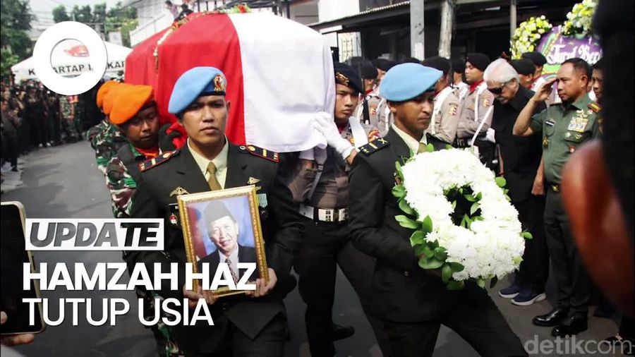 Keluarga Ungkap Hamzah Haz Meninggal saat Hendak Salat Duha