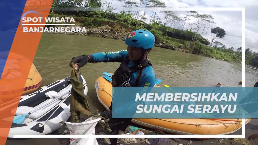 Melestarikan Alam Dengan Membersihkan Sungai Serayu Banjarnegara