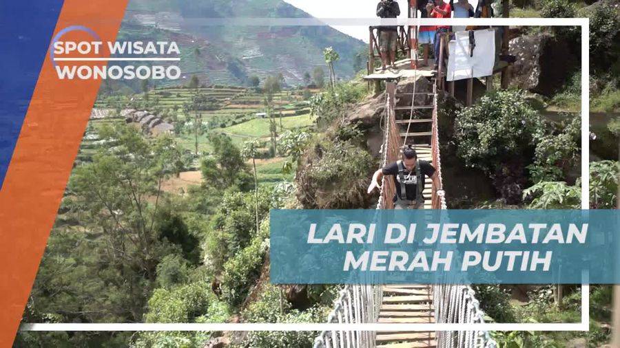 Adu Cepat Lomba Lari di Jembatan Merah Puth Wonosobo