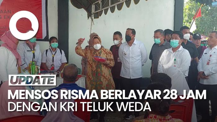 Cerita Mensos Risma Berlayar 28 Jam dari Ambon ke Kei Besar untuk Baksos