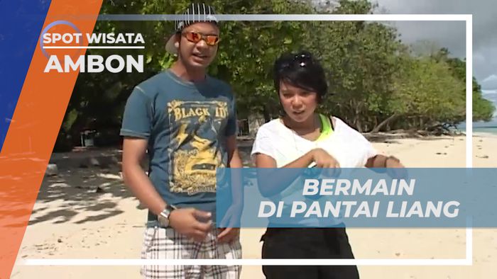 Seru-seruan Habiskan Waktu Liburan di Pantai Liang, Ambon