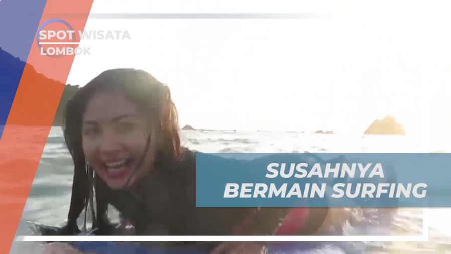 Ombak Tidak Terlalu Besar, Cocok Untuk Surfer Pemula di Pantai Selong Belanak Lombok