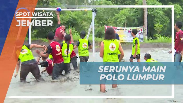 Adu Tangkas Bermain Polo Lumpur di Ledokombo Jember
