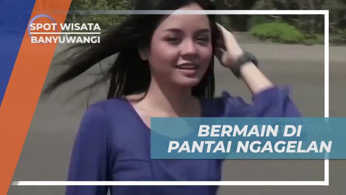 Bermain Bersama Kepiting di Pantai Ngagelan Banyuwangi