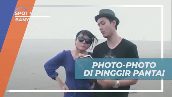 Berfoto Seru Dengan Latar Indah Pantai Ngagelan Banyuwangi