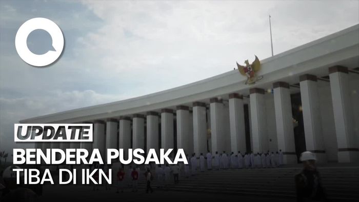Momen Bendera Pusaka Merah Putih Tiba di Istana Negara IKN