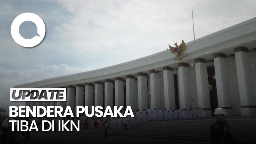 Momen Bendera Pusaka Merah Putih Tiba di Istana Negara IKN