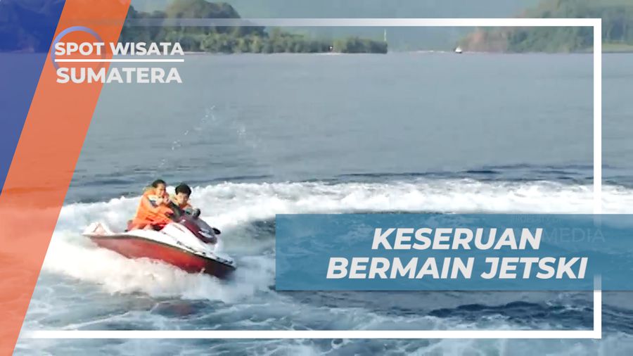 Menikmati Keseruan, Kebut-kebutan Bermain Jetski di Pulau Sikuai, Padang