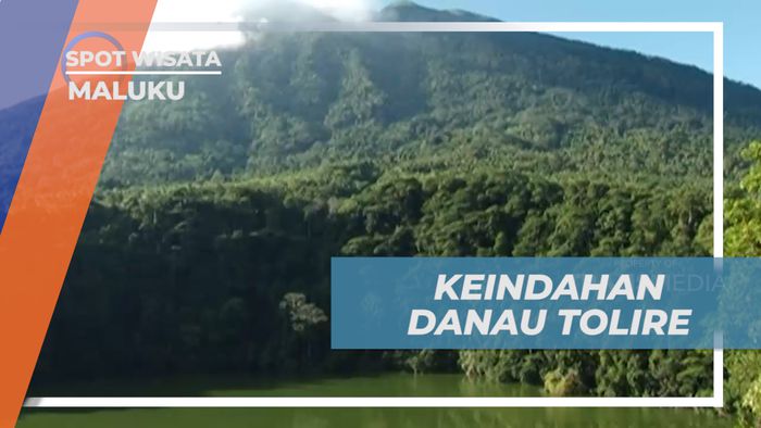 Menikmati Indahnya Alam Danau Tolire Berlatar Megahnya Gunung Gamalama, Maluku