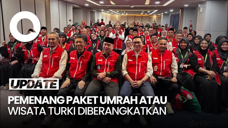 Transmart Berangkatkan 100 Pemenang Paket Umrah-Wisata Turki Gratis