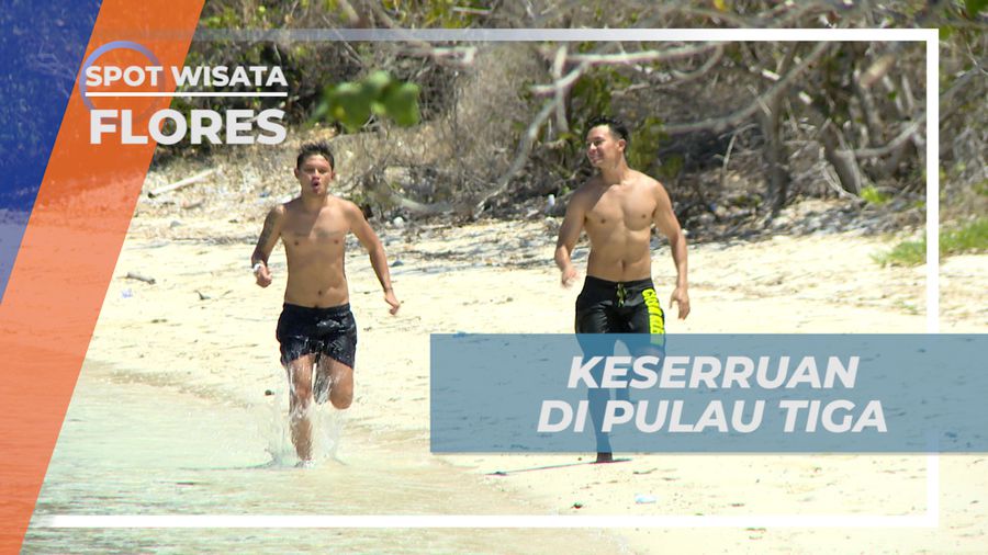 Bersantai Sambil Floating-floating di Pantai Pulau Tiga, Flores