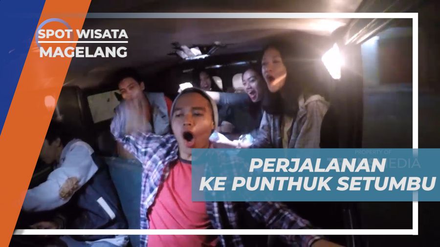 Menikmati Perjalanan Naik Mobil Jeep Menuju Puntthuk Setumbu, Magelang