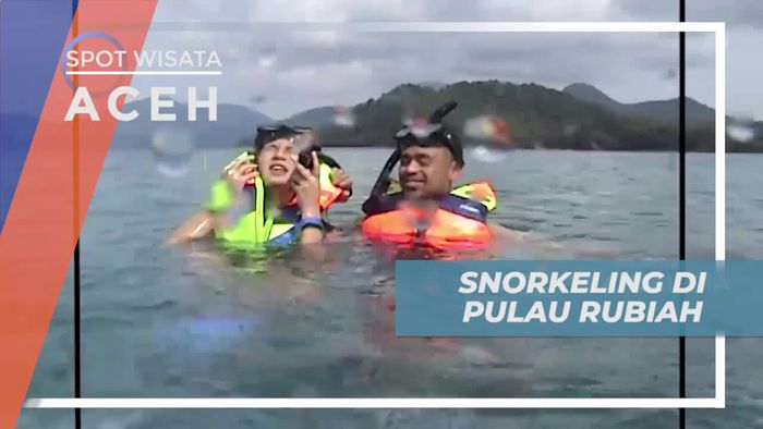 Snorkeling Menyelami Keindahan Bawah Laut Pulau Rubiah Aceh
