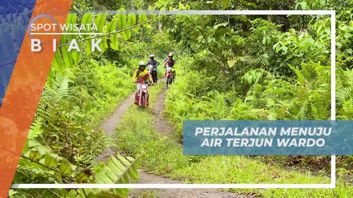 Perjalanan Menuju Air Terjun Wardo Dengan Motor Trail, Biak Papua