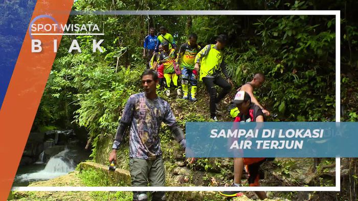 Tiba di Aliran Air Terjun Wardo, Disambut Nuansa Alam Asri Biak Papua
