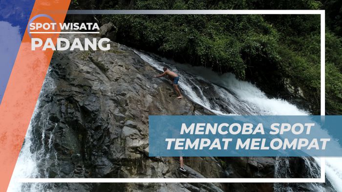 Mencoba Sensasi Seru Clift Jump di Kolam Alami Air Terjun Timbulun, Padang