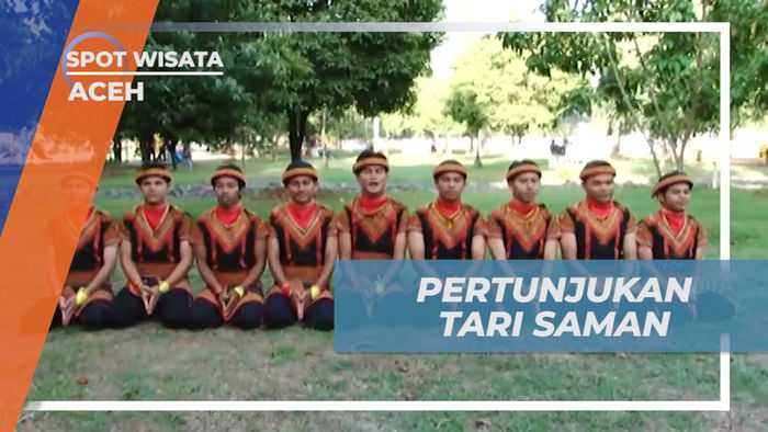Melihat Gerak Serempak Tari Adat Saman Khas Aceh