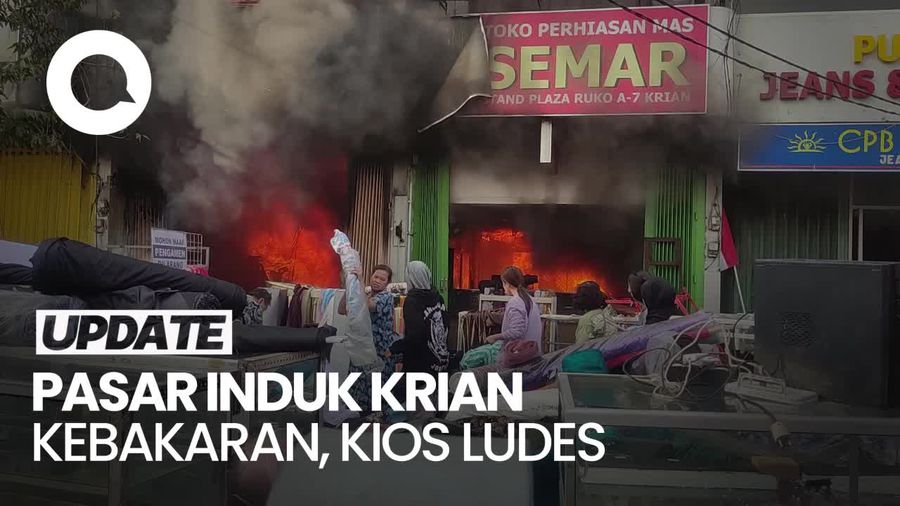 Pasar Induk Krian Sidoarjo Kebakaran, 400 Lebih Kios Pedagang Hangus!
