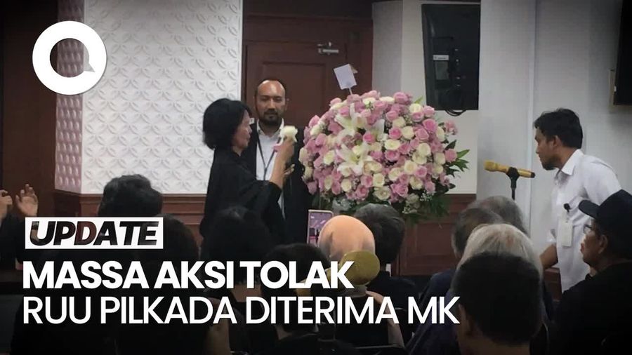 Massa Aksi Tolak RUU Pilkada Diterima Masuk ke Gedung MK