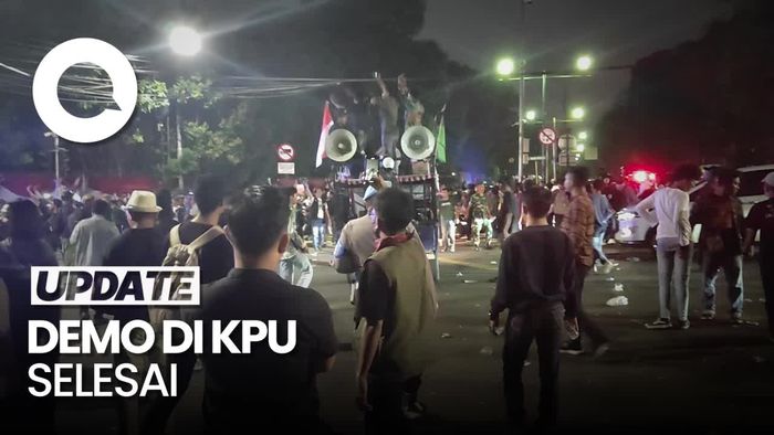 Demo Kawal Putusan MK di KPU Bubar, Lalin Normal Kembali