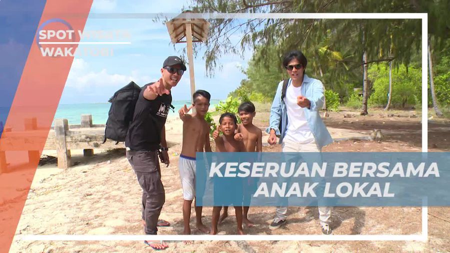 Seru-seruan Bermain Bersama Anak-anak Pulau Hoga Wakatobi