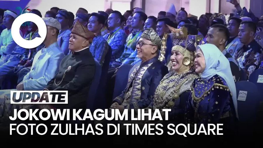 Jokowi Geleng-geleng Lihat Foto Zulhas di Times Square AS: Ganteng Sekali!