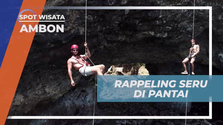 Rappeling Seru di Tebing Tinggi Tepi Pantai Pintu Kota Ambon