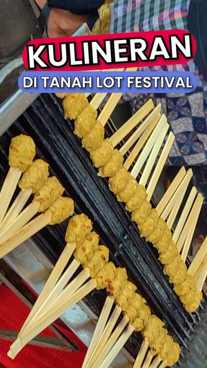 Jelajah Kuliner Tradisional di Tanah Lot Festival