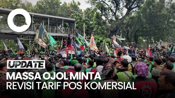 Demo Ojol Patung Kuda Tuntut Revisi Aturan Tarif Pos Komersial