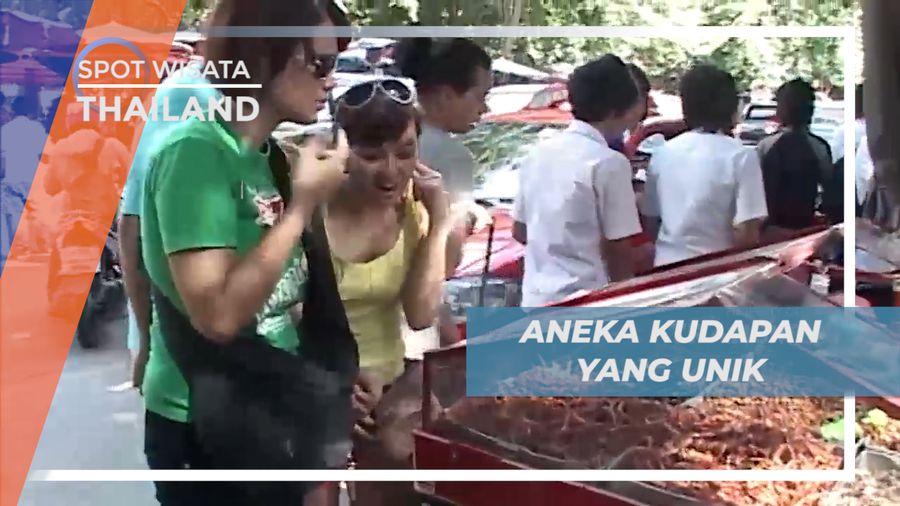 Aneka Kudapan Ringan Khas Bangkok Thailand