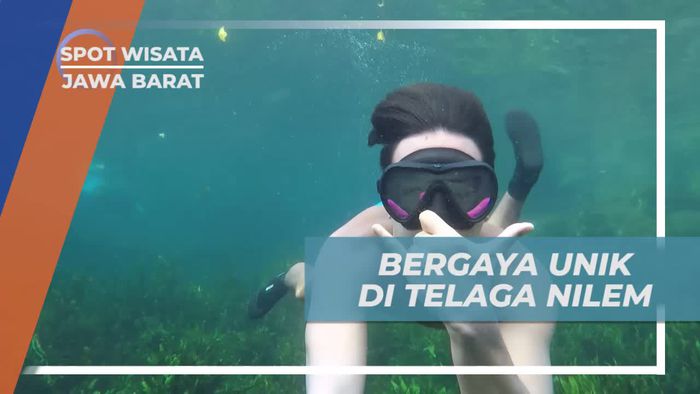 Berpose Unik di Bawah Air Telaga Nilem Kuningan Jawa Barat