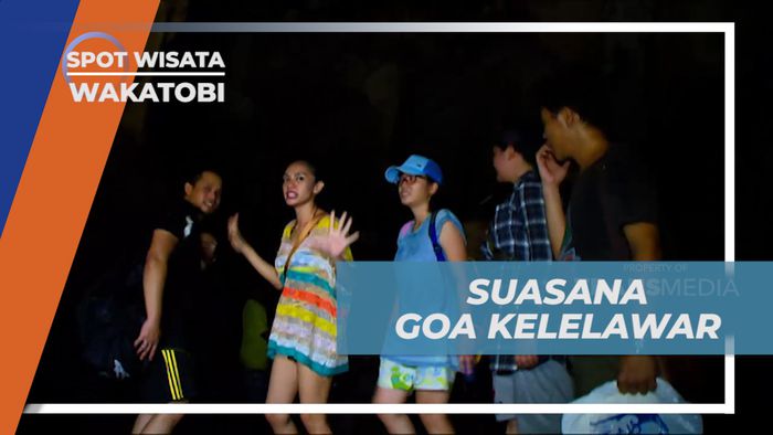 Menjelajahi Suasana Ruang Dalam Goa Kelelawar, Wakatobi