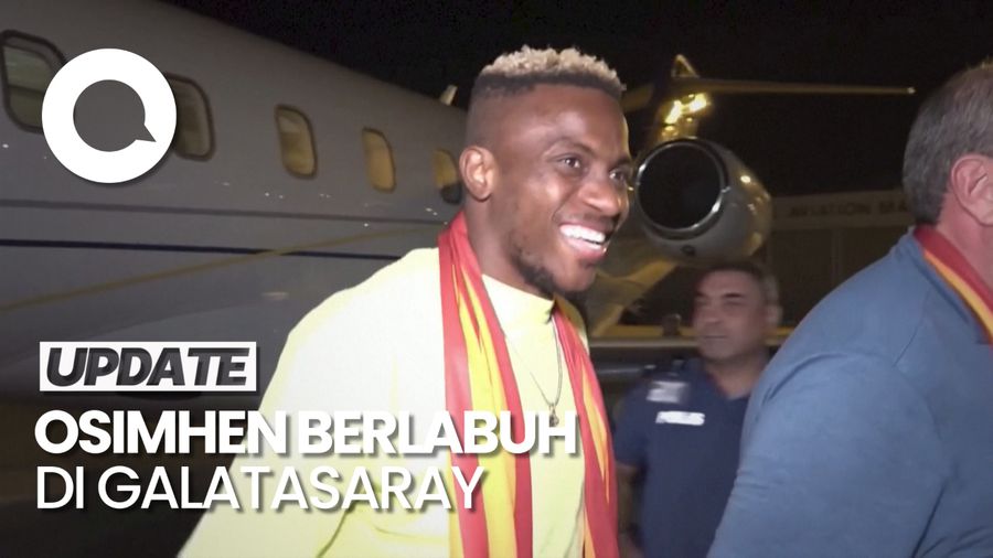 Osimhen Full Senyum Saat Mendarat di Turki untuk Gabung Galatasaray