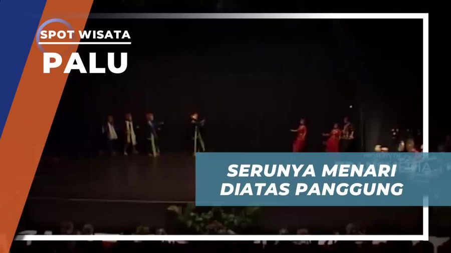 Mencoba Menari di Atas Panggung Sanggar Tari Palu